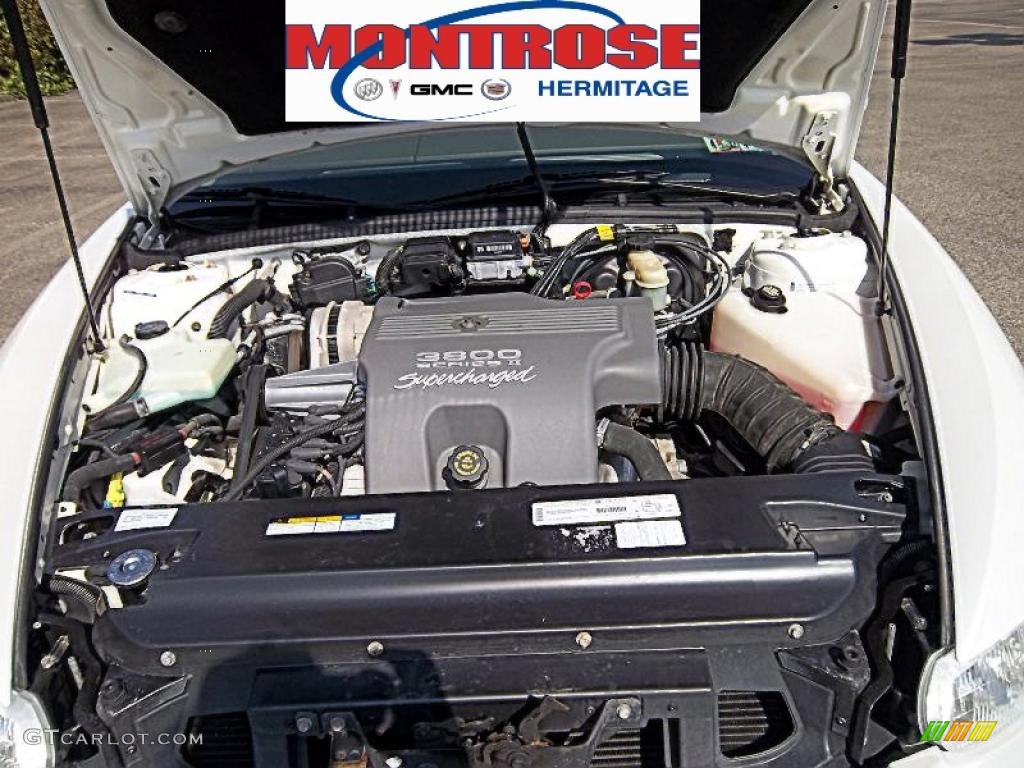 1998 Riviera Supercharged Coupe - Bright White / Taupe photo #17