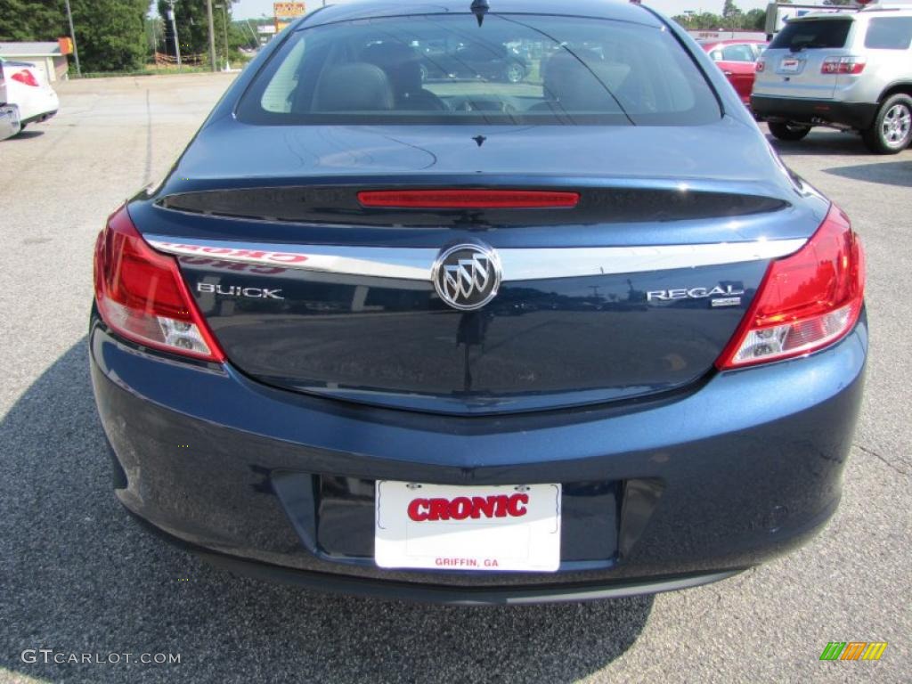 2011 Regal CXL - Majestic Blue Metallic / Ebony photo #6