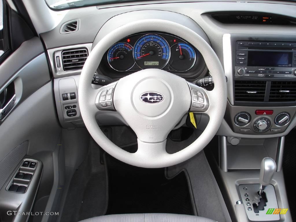 2009 Forester 2.5 X Premium - Satin White Pearl / Platinum photo #11