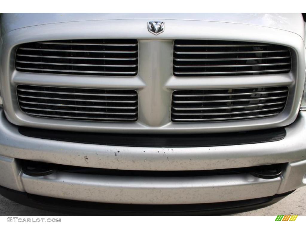 2004 Ram 3500 Laramie Quad Cab 4x4 Dually - Bright Silver Metallic / Dark Slate Gray photo #21