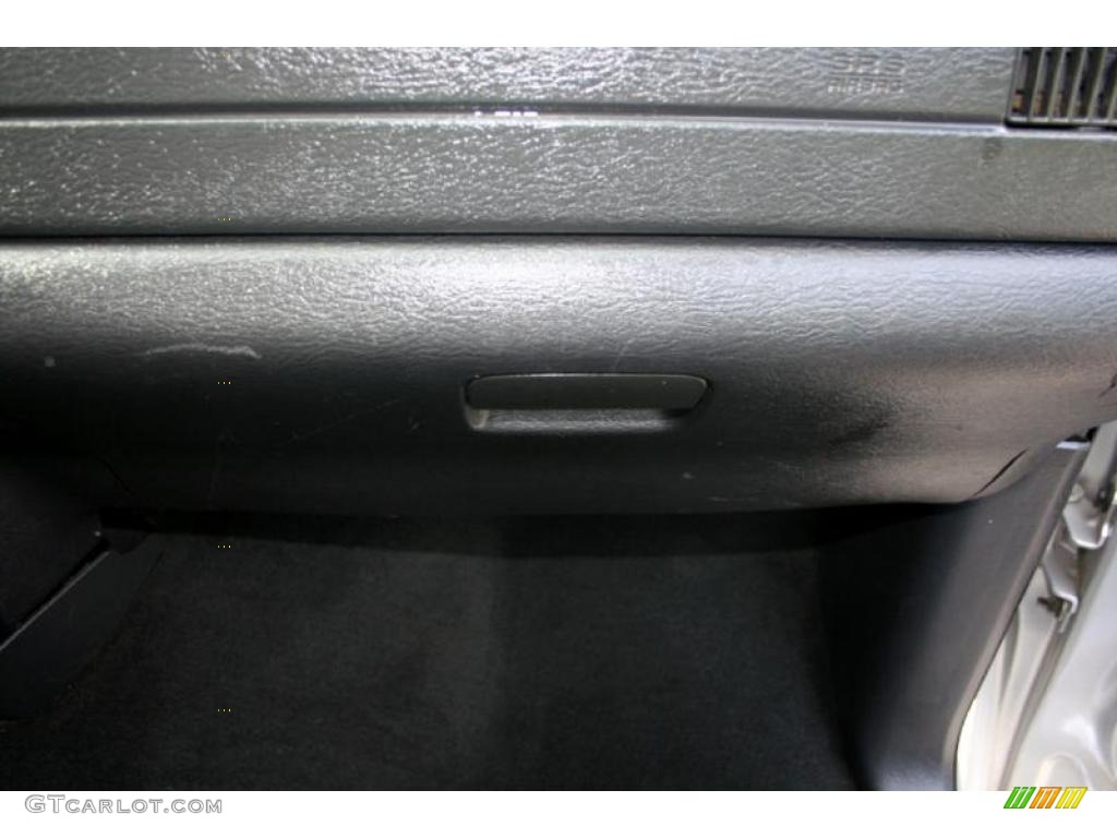 2004 Ram 3500 Laramie Quad Cab 4x4 Dually - Bright Silver Metallic / Dark Slate Gray photo #67