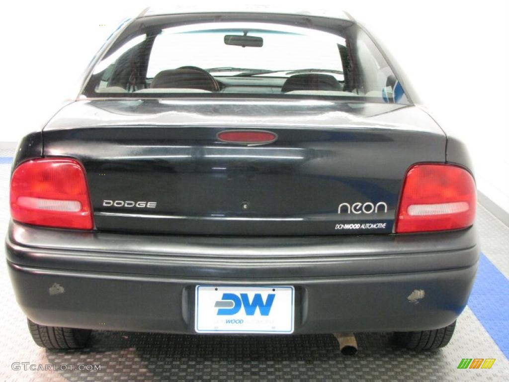 1999 Neon Highline Sedan - Black / Agate photo #8