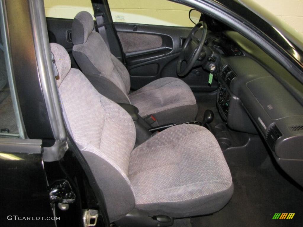 1999 Neon Highline Sedan - Black / Agate photo #11