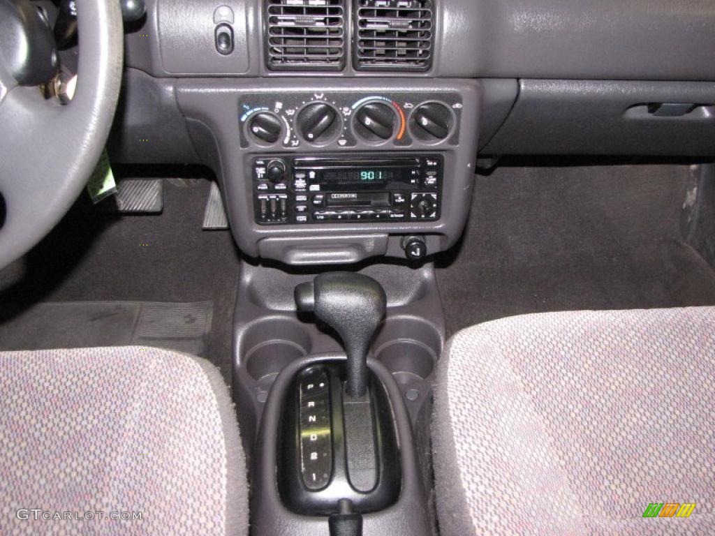1999 Neon Highline Sedan - Black / Agate photo #16