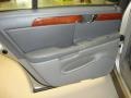 Light Platinum - DeVille Sedan Photo No. 23