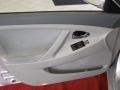 Super White - Camry LE Photo No. 16