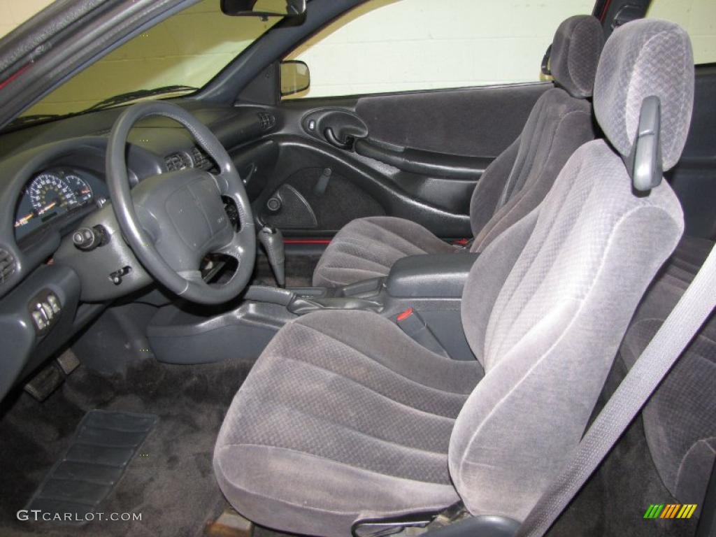 2001 Sunfire GT Coupe - Bright Red / Graphite photo #12