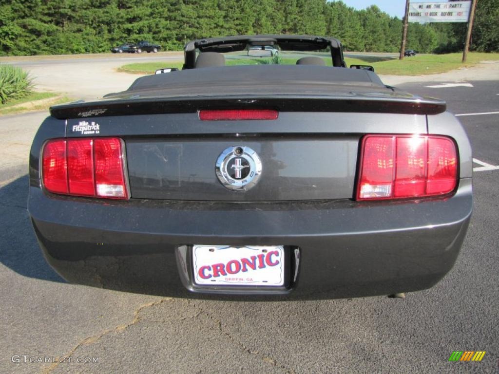 2007 Mustang V6 Deluxe Convertible - Alloy Metallic / Dark Charcoal photo #6
