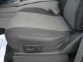White - Titan SE Crew Cab Photo No. 10