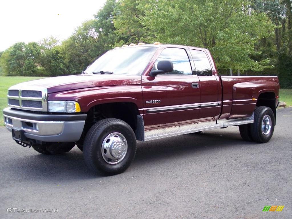 2000 Ram 3500 SLT Extended Cab 4x4 Dually - Dark Garnet Red Pearl / Mist Gray photo #14