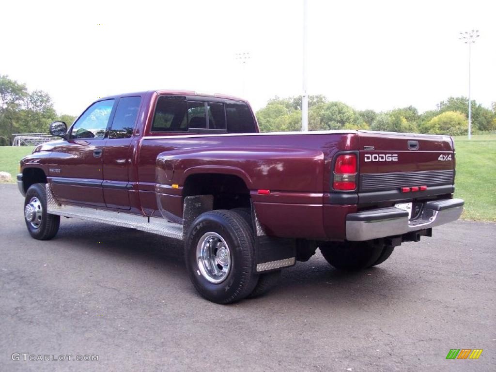 2000 Ram 3500 SLT Extended Cab 4x4 Dually - Dark Garnet Red Pearl / Mist Gray photo #17