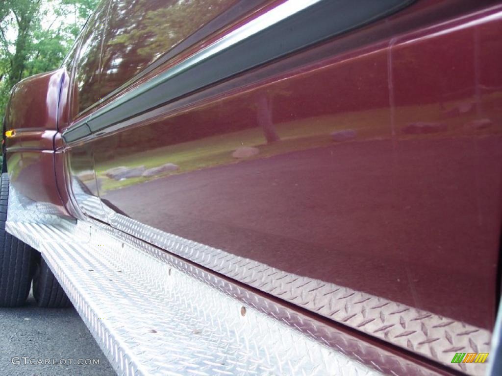 2000 Ram 3500 SLT Extended Cab 4x4 Dually - Dark Garnet Red Pearl / Mist Gray photo #27