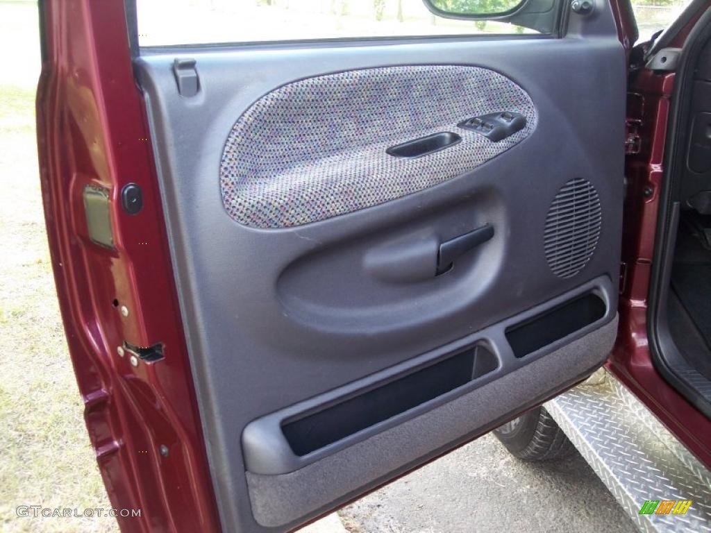 2000 Ram 3500 SLT Extended Cab 4x4 Dually - Dark Garnet Red Pearl / Mist Gray photo #37