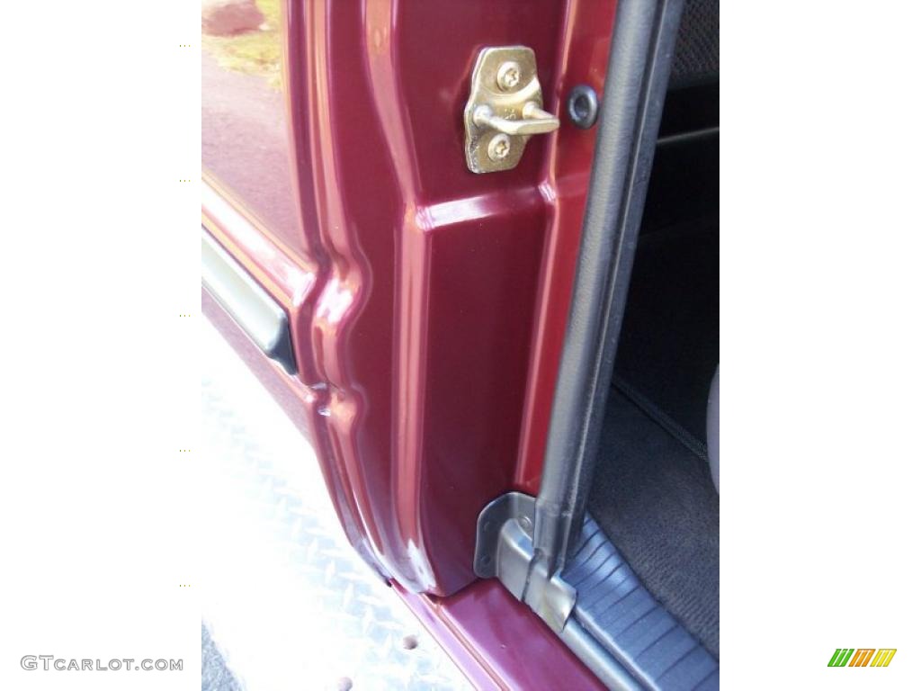 2000 Ram 3500 SLT Extended Cab 4x4 Dually - Dark Garnet Red Pearl / Mist Gray photo #60