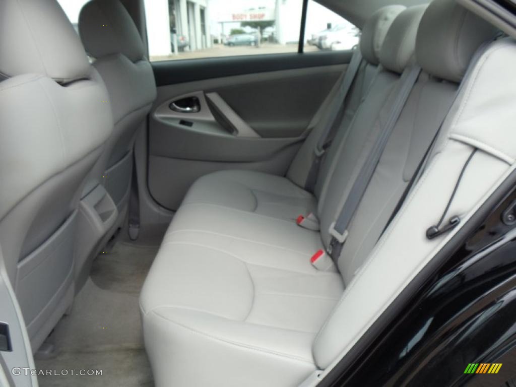 2007 Camry SE V6 - Black / Ash photo #6