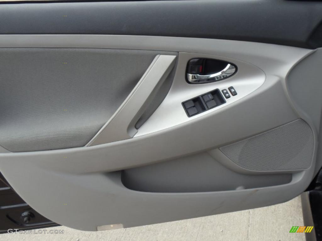 2007 Camry SE V6 - Black / Ash photo #8