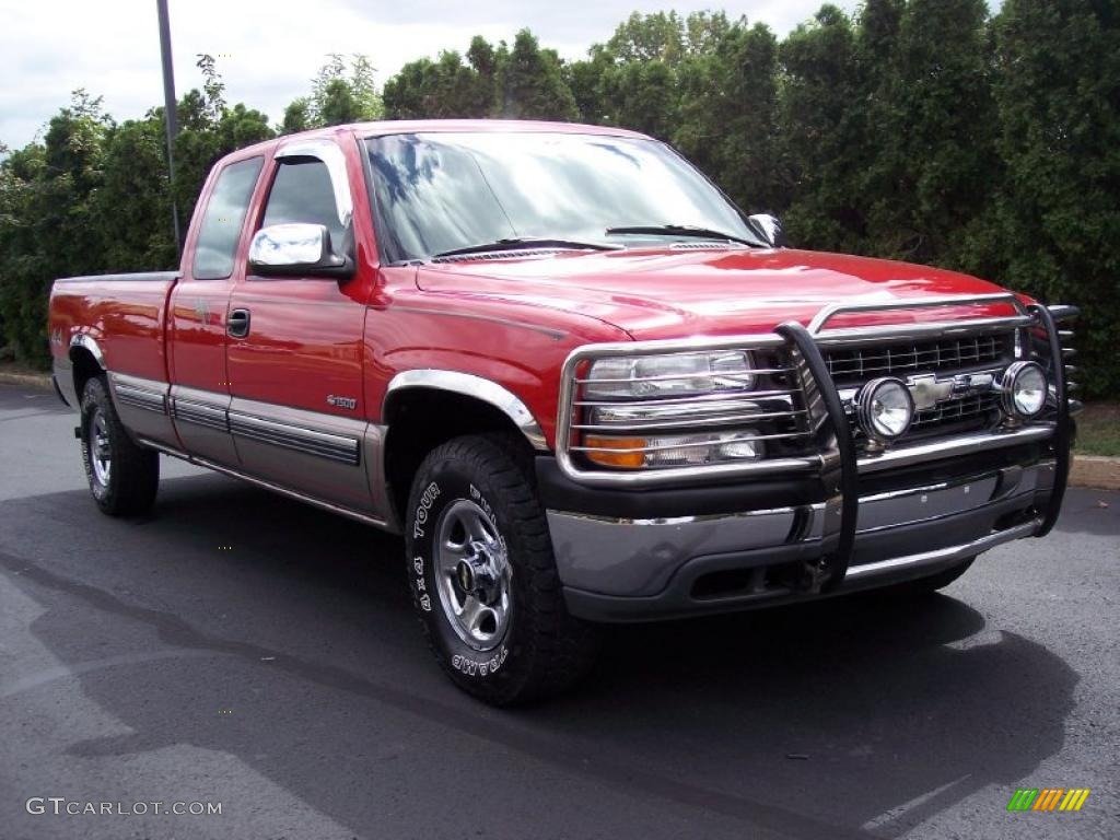 1999 Silverado 1500 LS Extended Cab 4x4 - Victory Red / Graphite photo #18