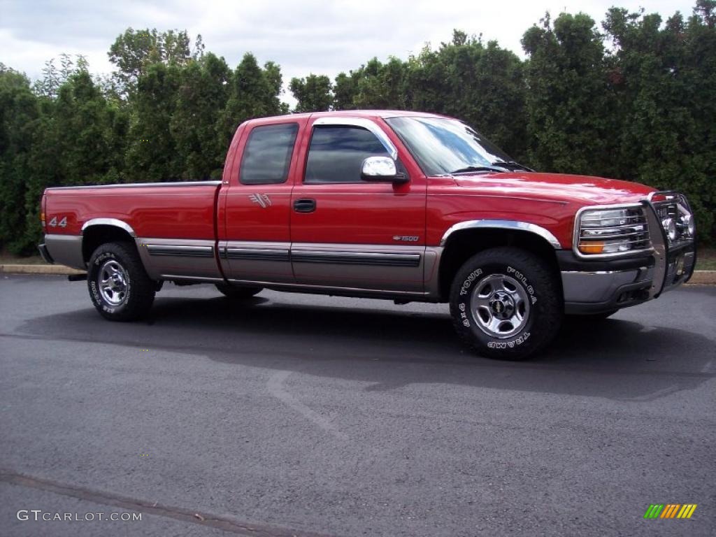 1999 Silverado 1500 LS Extended Cab 4x4 - Victory Red / Graphite photo #20