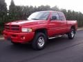 Flame Red - Ram 1500 Sport Extended Cab 4x4 Photo No. 2
