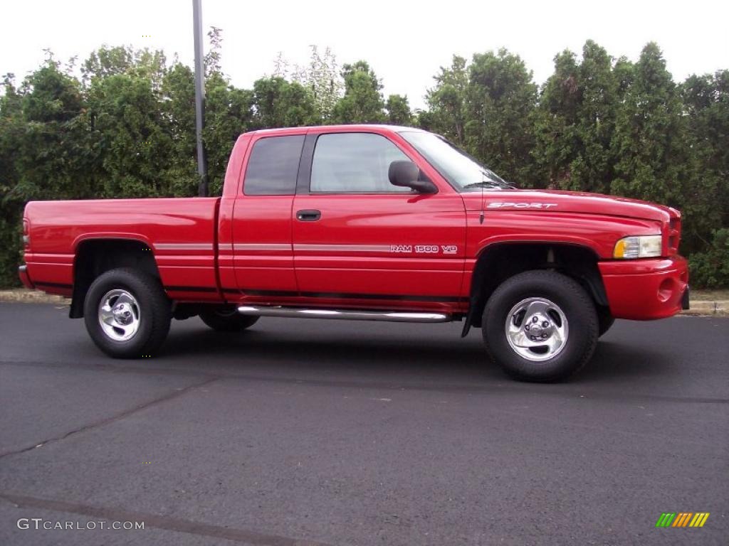 1999 Ram 1500 Sport Extended Cab 4x4 - Flame Red / Agate Black photo #16