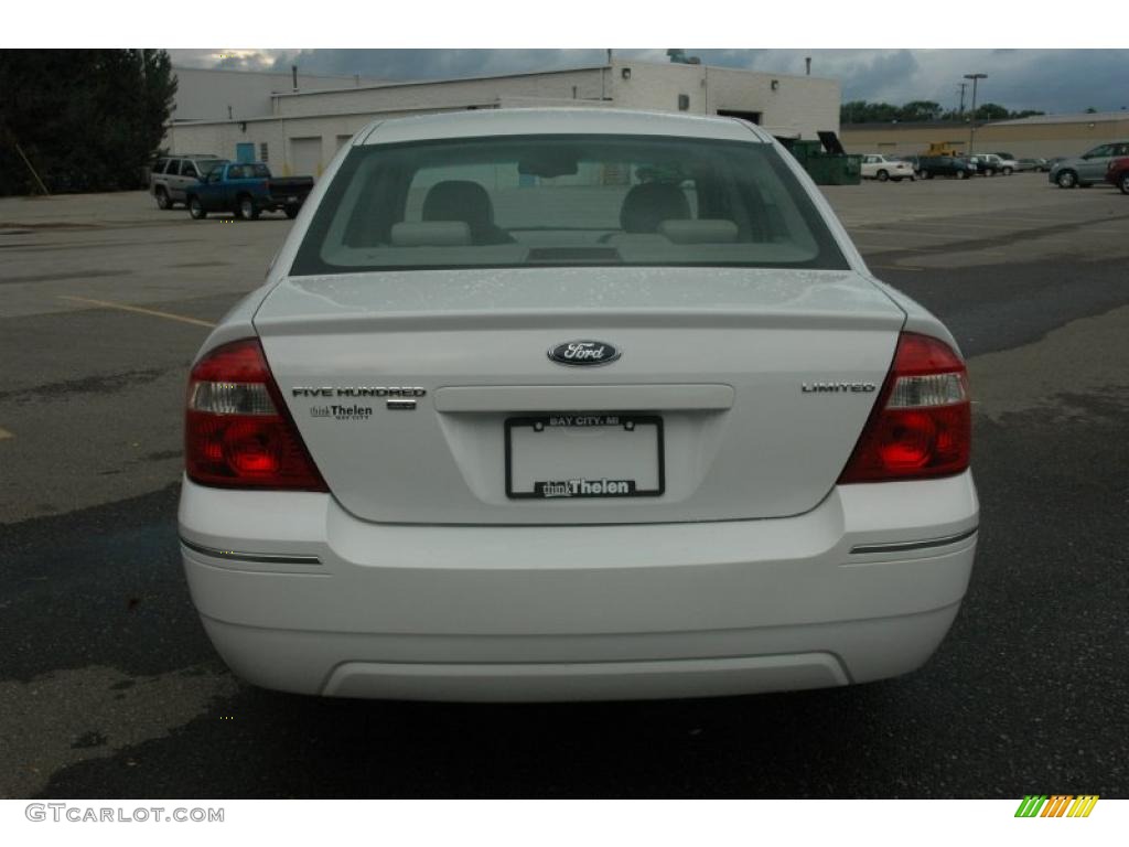 2005 Five Hundred Limited AWD - Oxford White / Pebble Beige photo #5