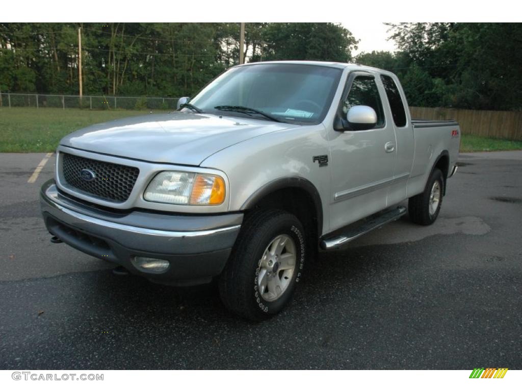 2002 F150 FX4 SuperCab 4x4 - Silver Metallic / Medium Graphite photo #3