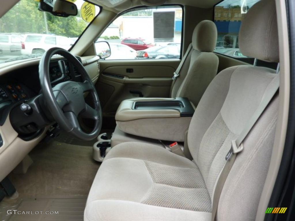 2004 Silverado 1500 LS Regular Cab 4x4 - Dark Gray Metallic / Tan photo #12