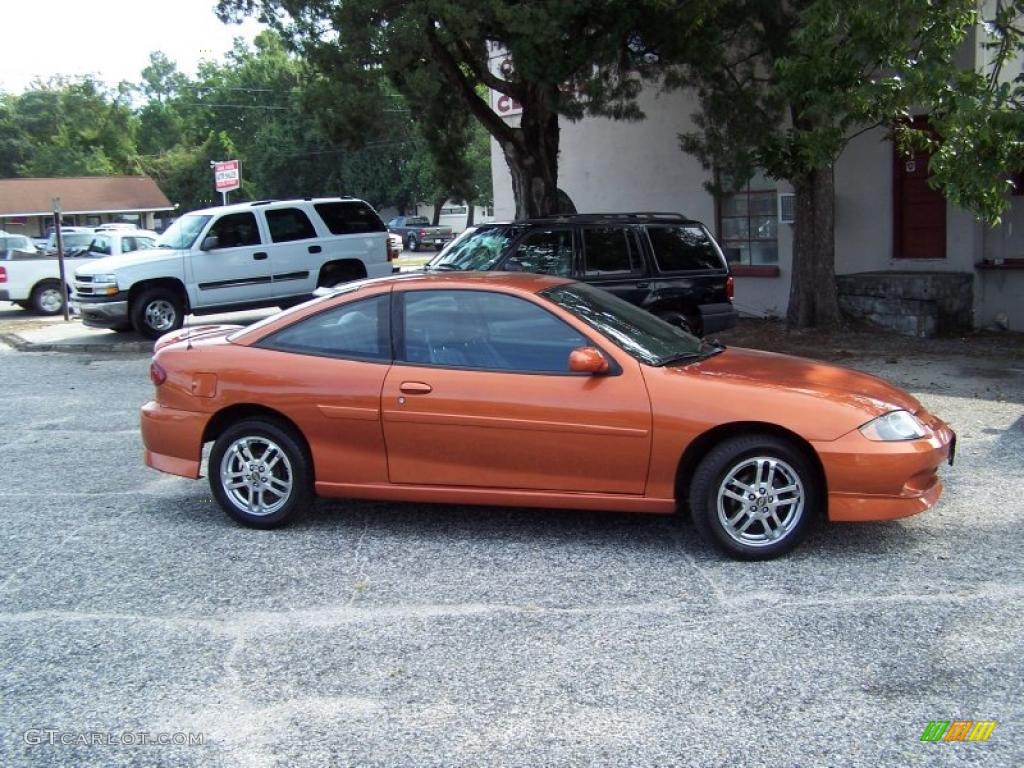2004 Cavalier LS Sport Coupe - Sunburst Orange / Graphite photo #4