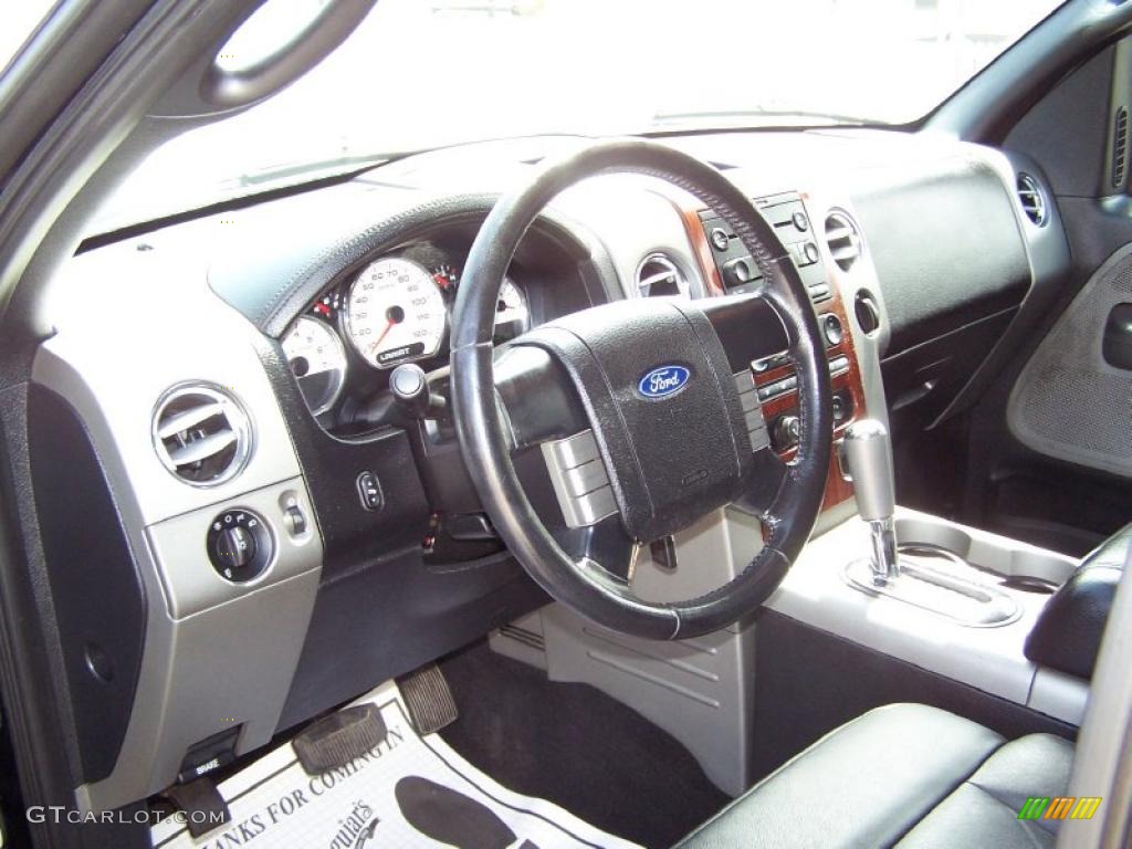 2006 F150 Lariat SuperCrew 4x4 - Black / Black photo #22