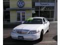 Vibrant White 2004 Lincoln Town Car Gallery