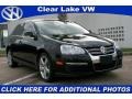 Black - Jetta SE Sedan Photo No. 1