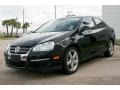 Black - Jetta SE Sedan Photo No. 3