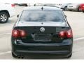 Black - Jetta SE Sedan Photo No. 13