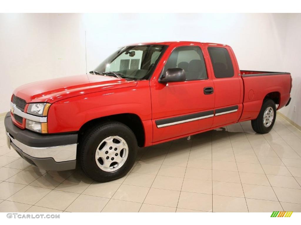 2004 Silverado 1500 LS Extended Cab - Victory Red / Dark Charcoal photo #3