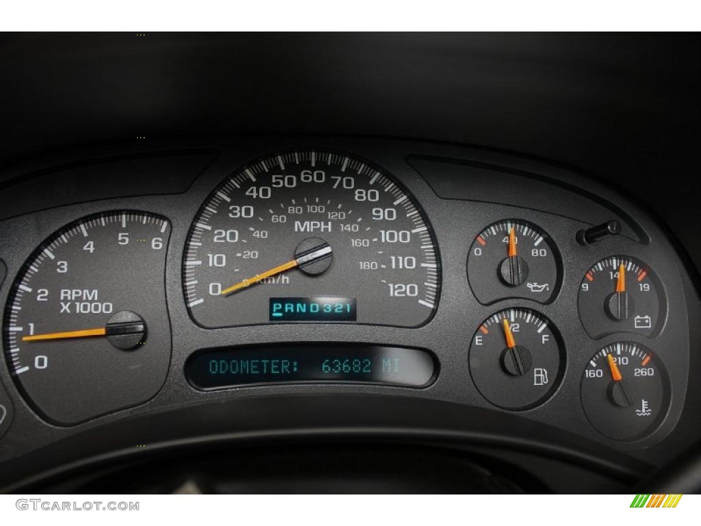 2004 Silverado 1500 LS Extended Cab - Victory Red / Dark Charcoal photo #13