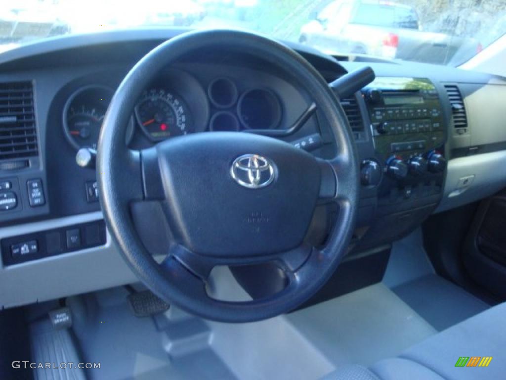 2007 Tundra Regular Cab 4x4 - Super White / Graphite Gray photo #16