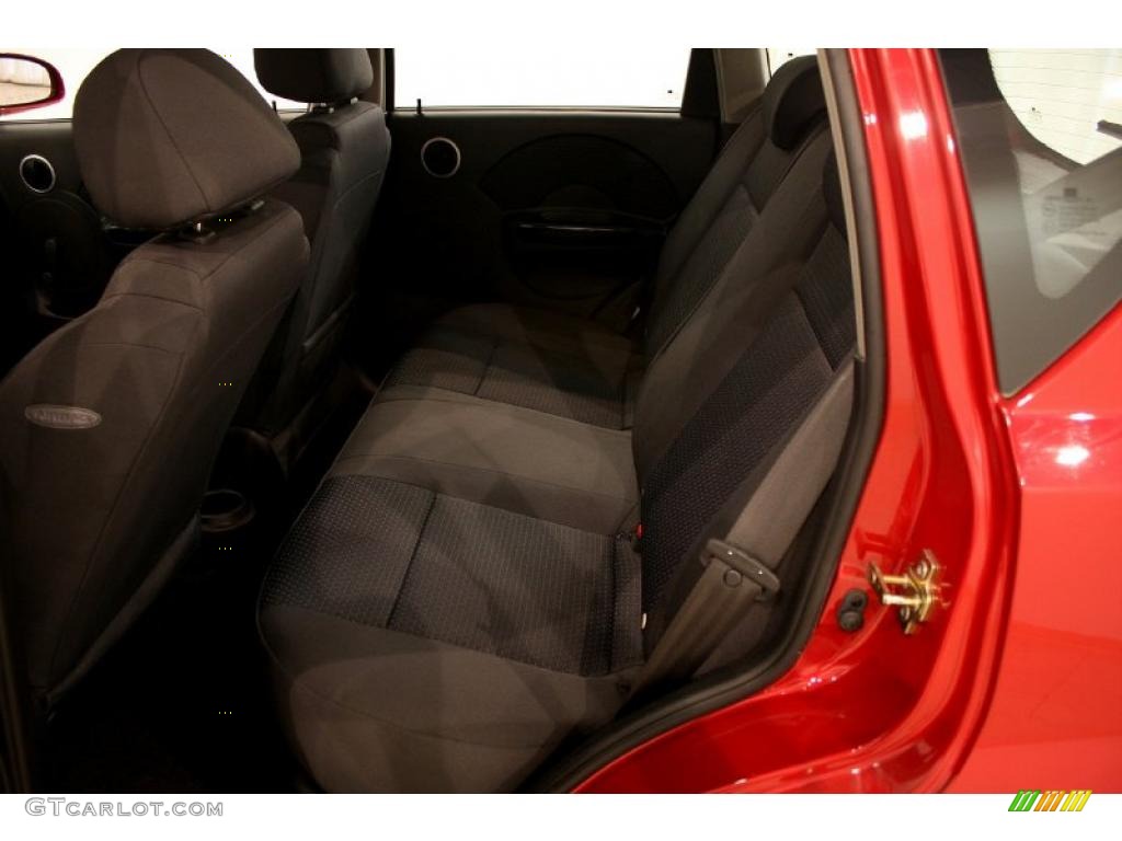 2007 Aveo 5 LS Hatchback - Sport Red / Charcoal Black photo #20
