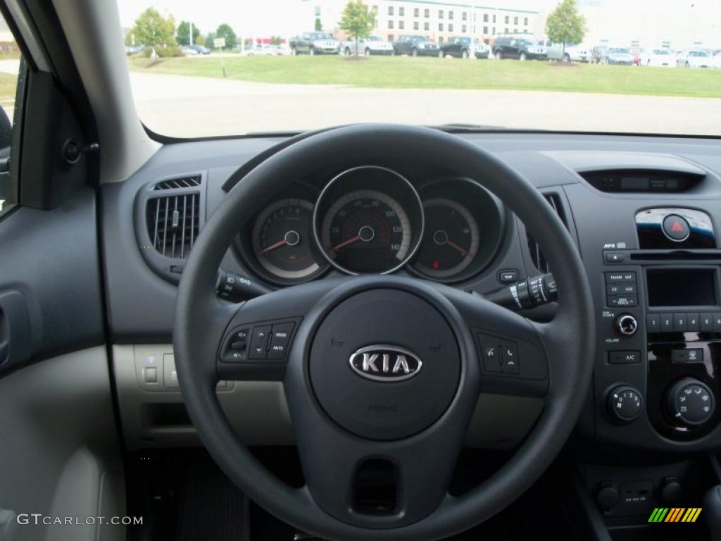 2010 Forte LX - Bright Silver / Stone photo #15