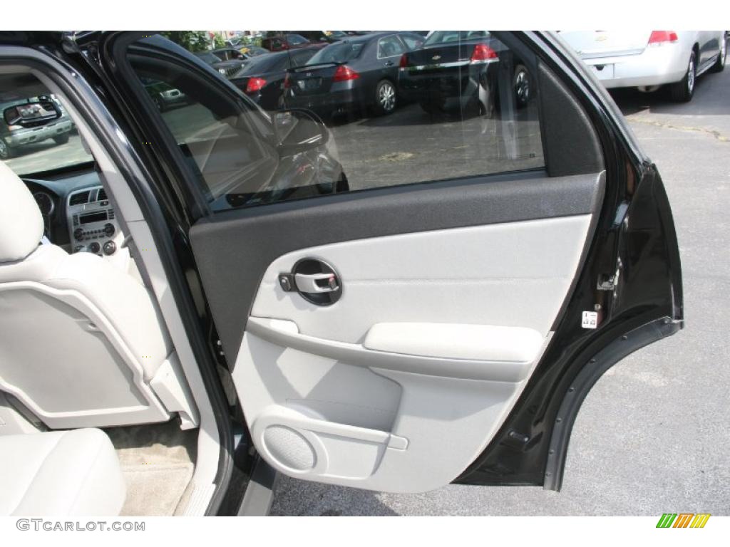 2006 Equinox LT AWD - Black / Light Gray photo #15