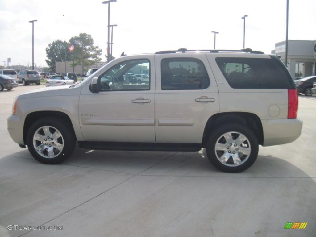 2007 Yukon SLT - Gold Mist Metallic / Light Tan photo #3