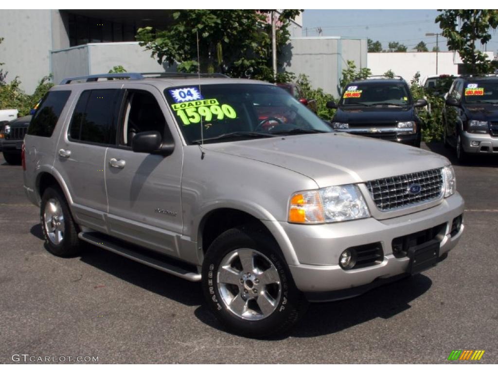 2004 Explorer Limited 4x4 - Silver Birch Metallic / Graphite photo #3