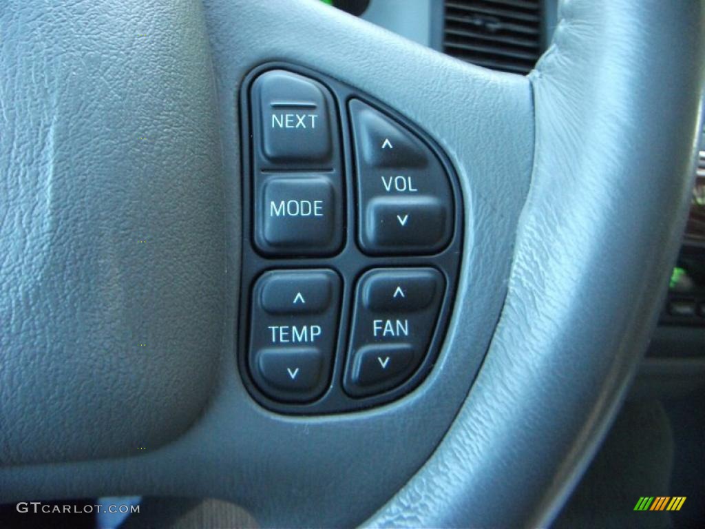 2004 Grand Marquis LS - Silver Birch Metallic / Light Flint photo #12