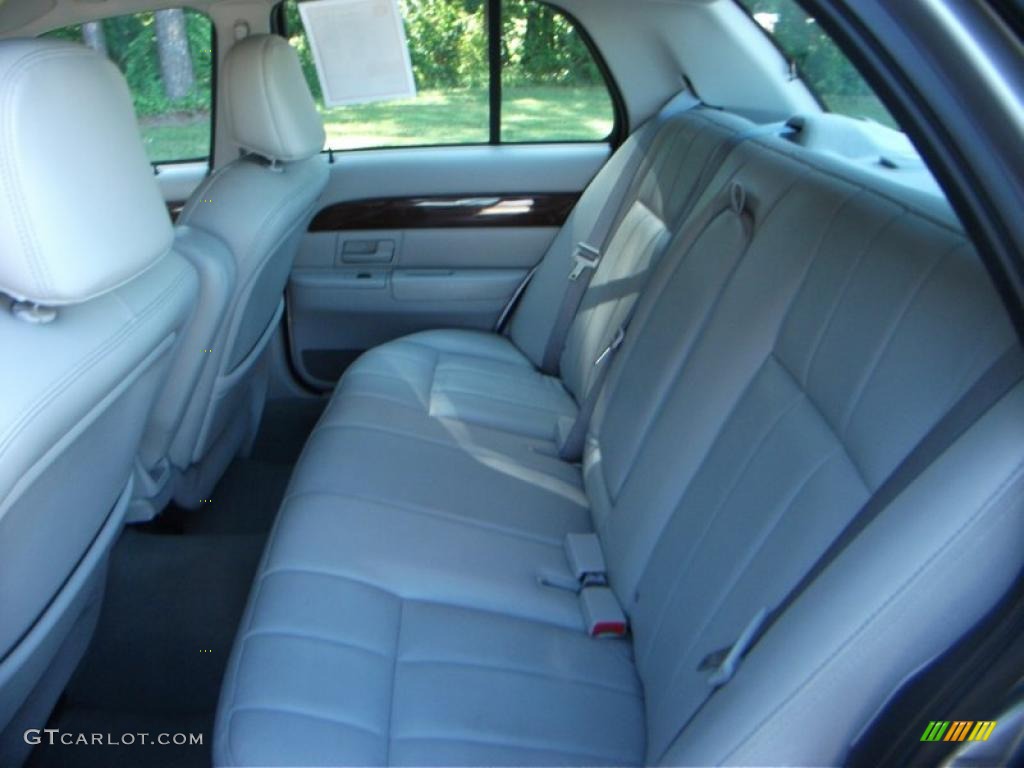 2004 Grand Marquis LS - Silver Birch Metallic / Light Flint photo #17