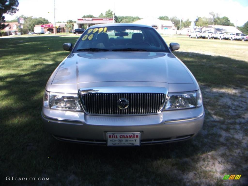 2004 Grand Marquis LS - Silver Birch Metallic / Light Flint photo #20