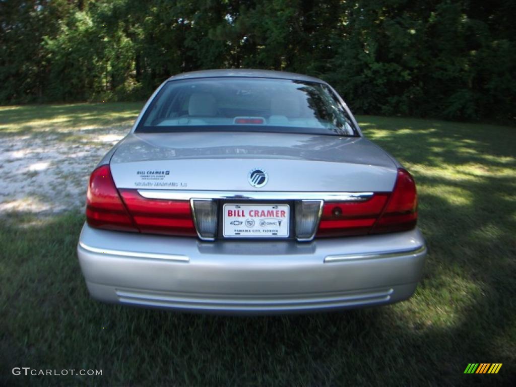 2004 Grand Marquis LS - Silver Birch Metallic / Light Flint photo #22