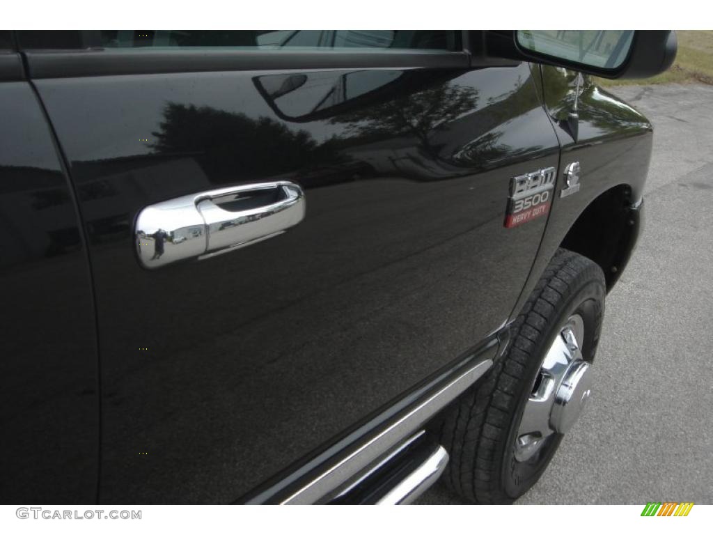 2007 Ram 3500 Laramie Mega Cab 4x4 Dually - Brilliant Black Crystal Pearl / Medium Slate Gray photo #15