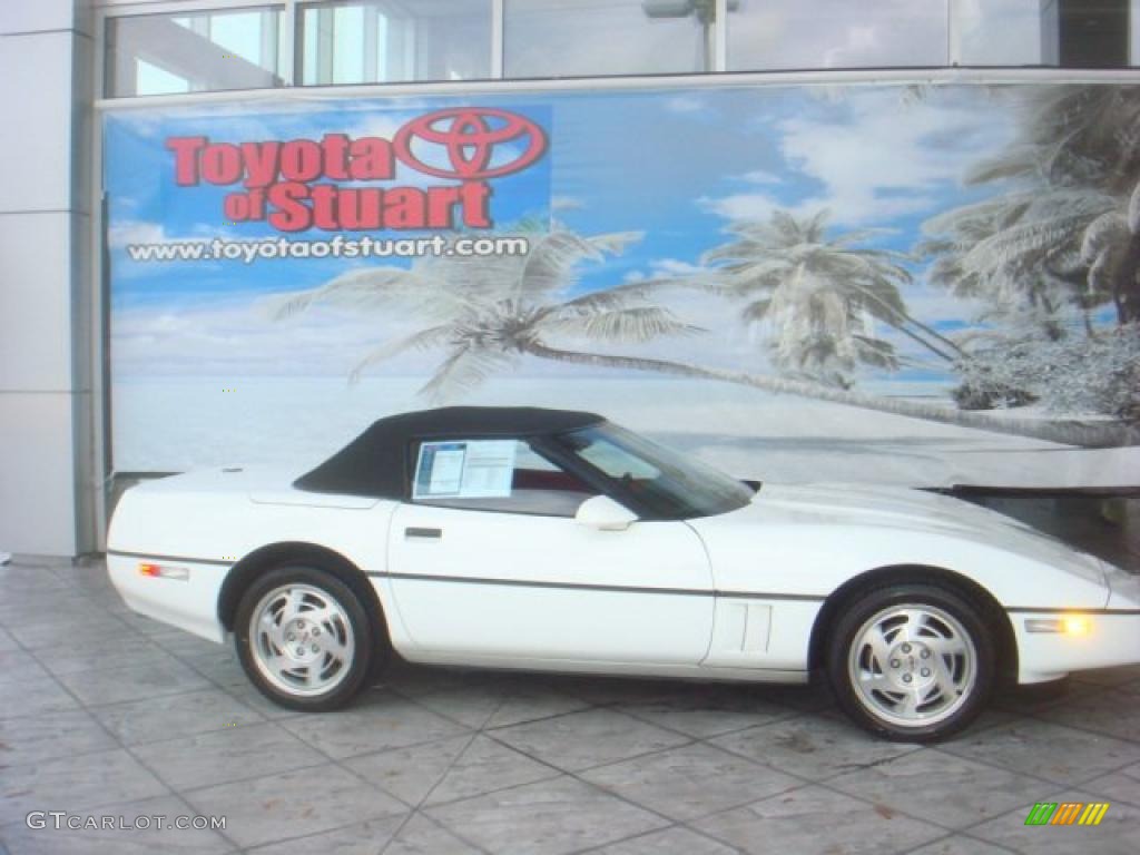 1990 Corvette Convertible - White / Red photo #1
