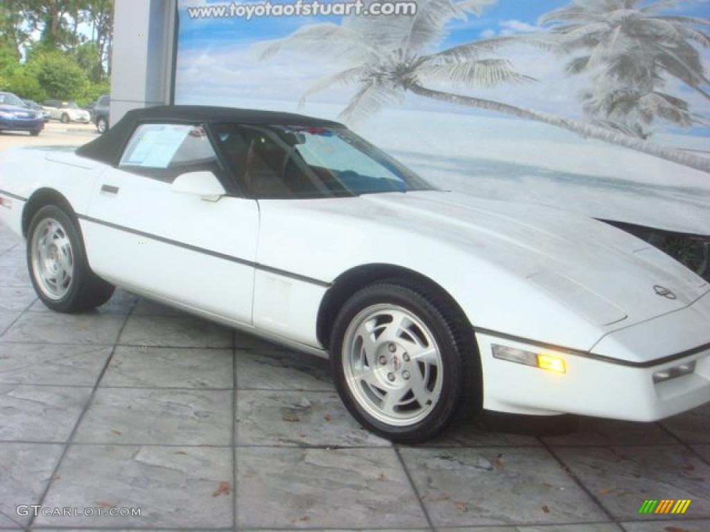 1990 Corvette Convertible - White / Red photo #3