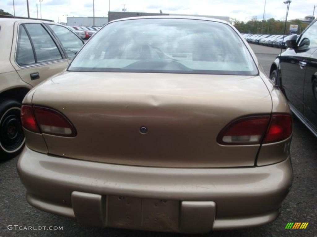 1998 Cavalier LS Sedan - Gold Metallic / Neutral photo #3
