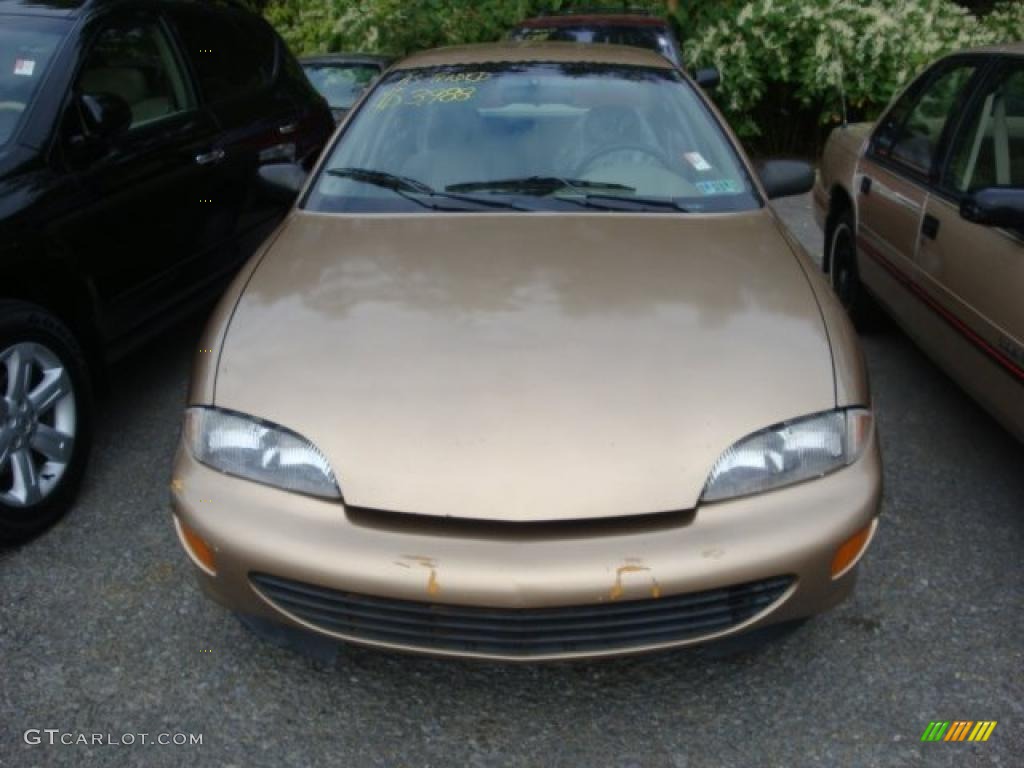 1998 Cavalier LS Sedan - Gold Metallic / Neutral photo #6